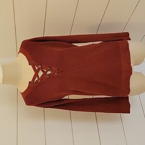 American Eagle Outfitters xs burgundy jegging fit top